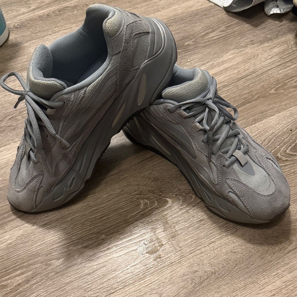 Adidas Yeezy Boost 700 V2 Hospital Blue